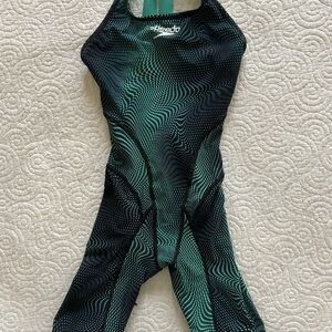 Speedo tech suit size24